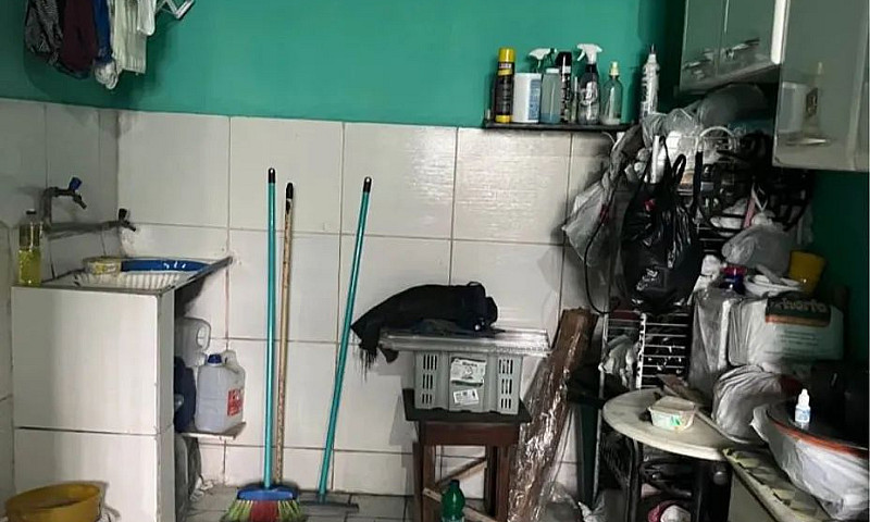 Vendo Essa Casa Na S...