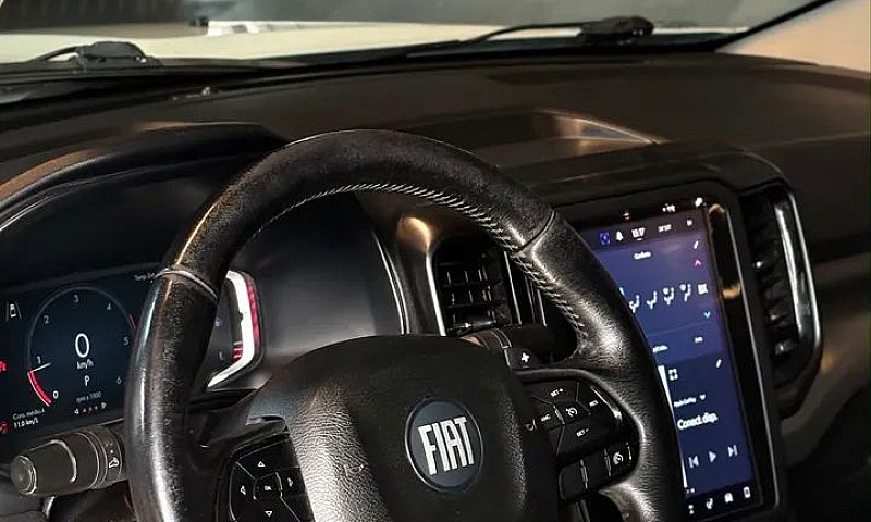Fiat Toro Volcano 2....