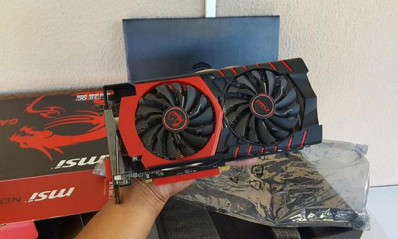 Placa De Vídeo Msi R...