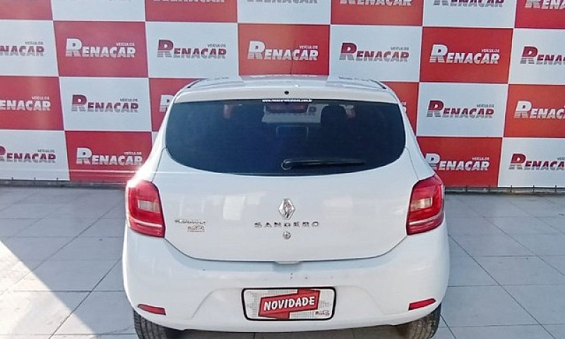 Renault Sandero Auth...
