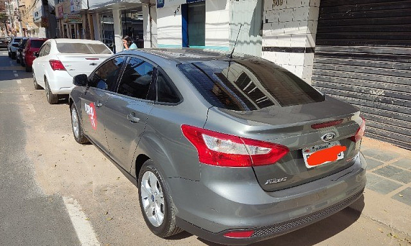 Focus Sedan 2.0 16V/...