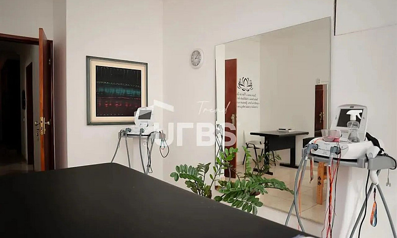 Casa Comercial - Jar...