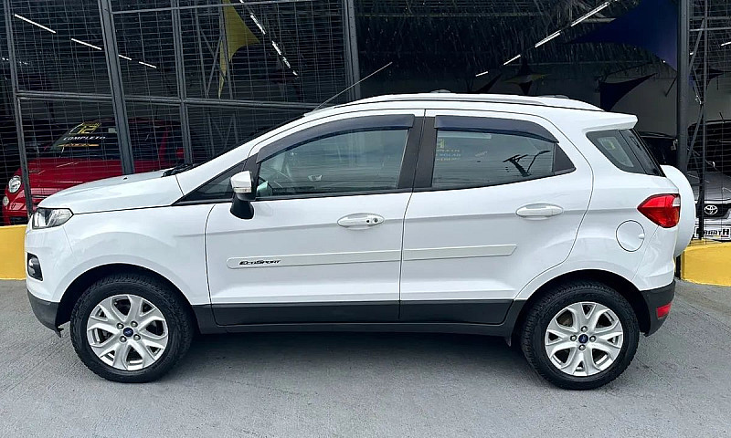 Ecosport Titanium 2....