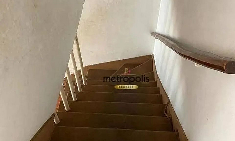 Sobrado À Venda, 106...