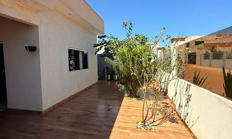 Casa Moderna Com Pis...