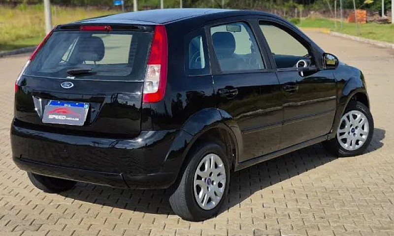 Ford Fiesta 1.6 8V F...