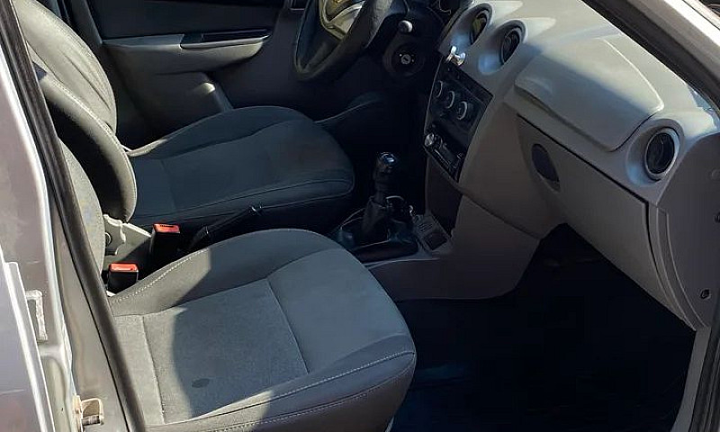 Chevrolet Prisma Sed...