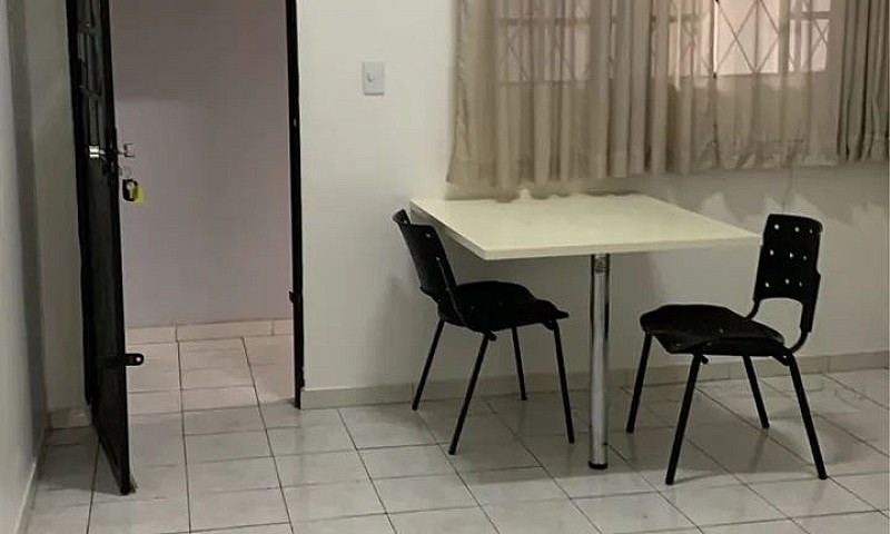 Kitnet Atrás Da Unio...