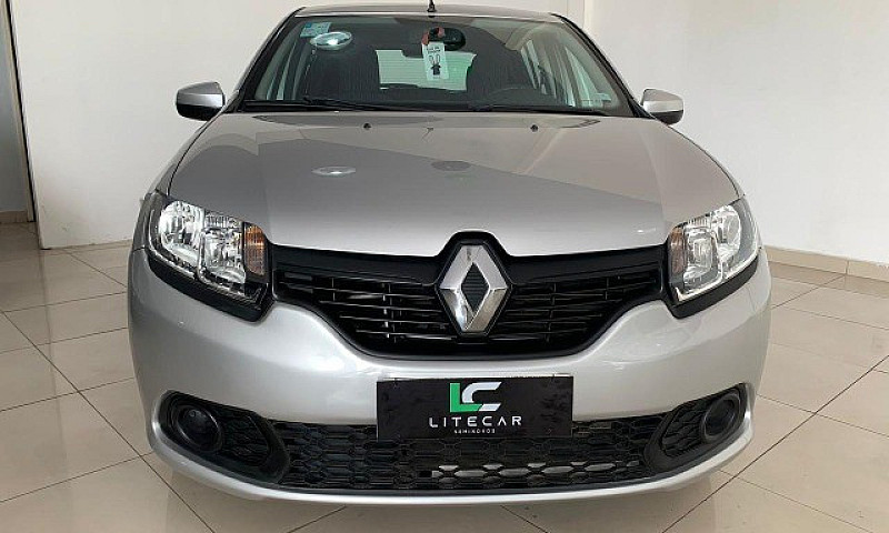 Renault Sandero Auth...