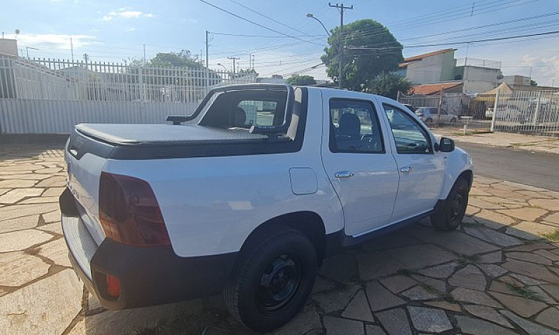 Duster Oroch 2020/20...