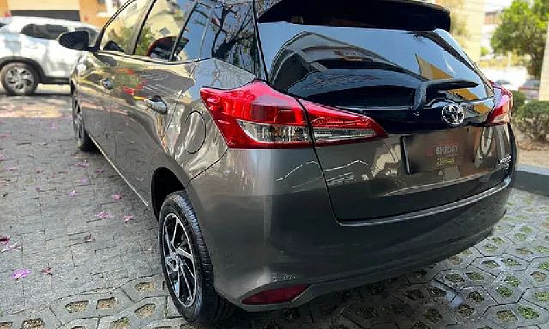Yaris Xs Connect 1.5...