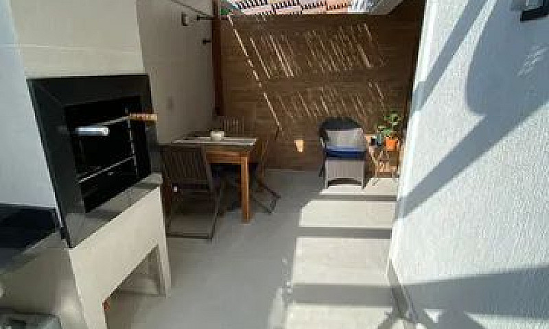 Casa De Condomínio C...