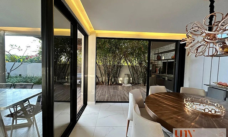 Casa Luxuosa Com 4 S...