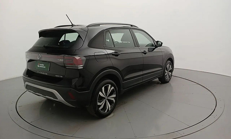 Volkswagen T-Cross 1...