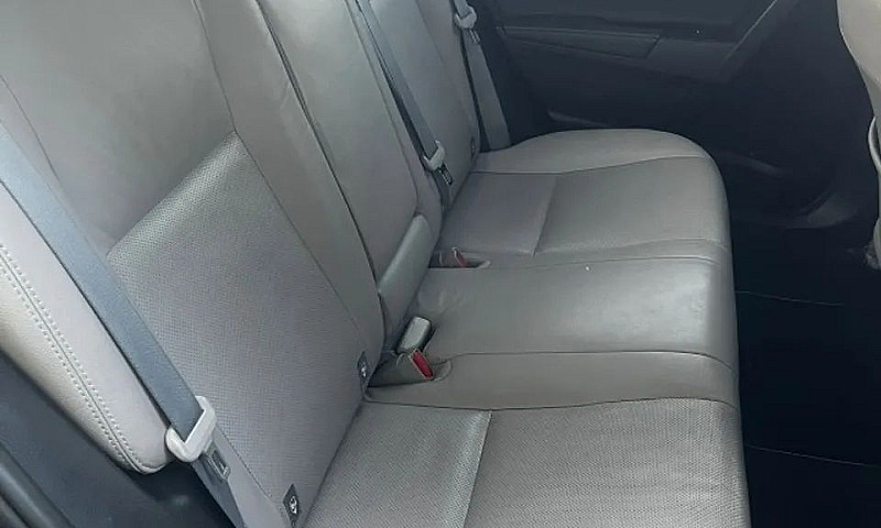 Toyota Corolla Xei 2...