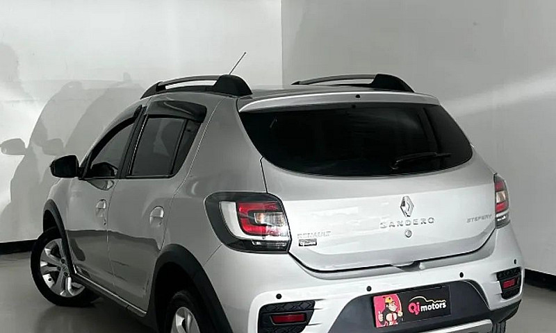 Renault Sandero Step...