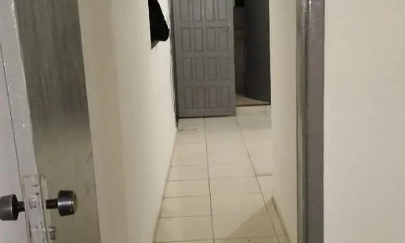 Casa 2 Quartos No Bu...