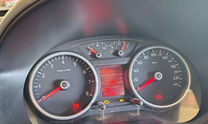 Volkswagen Saveiro C...