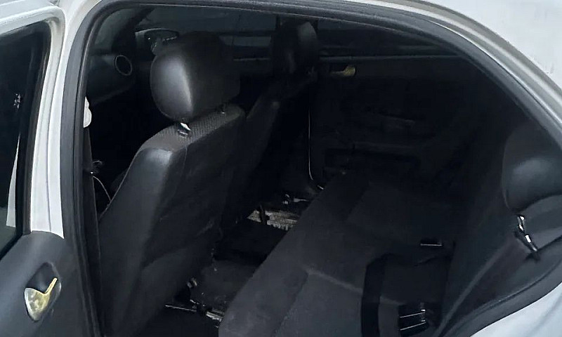Volkswagen Gol Geraç...