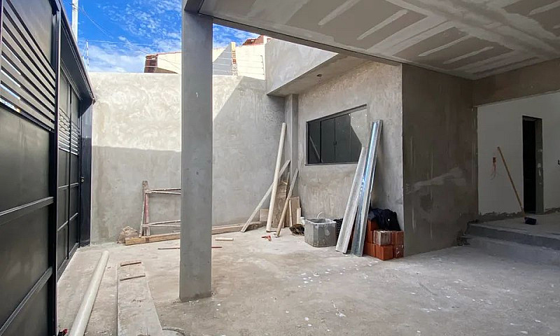 Vendo Casa 3 Quartos...