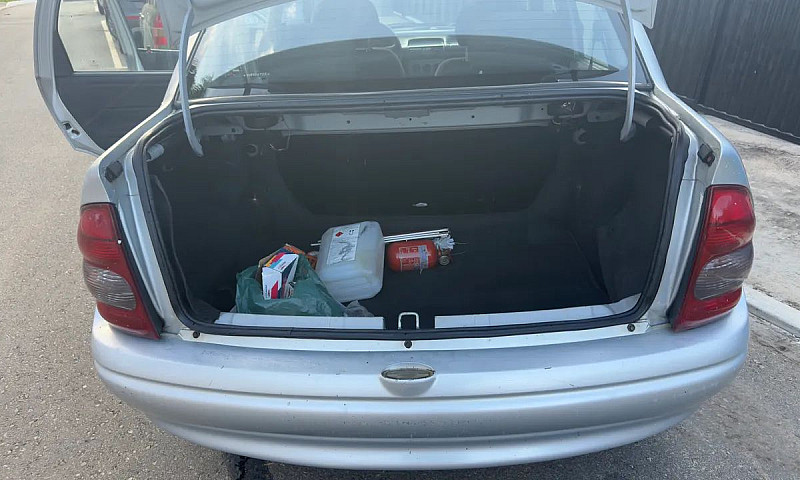 Chevrolet Corsa Sed ...
