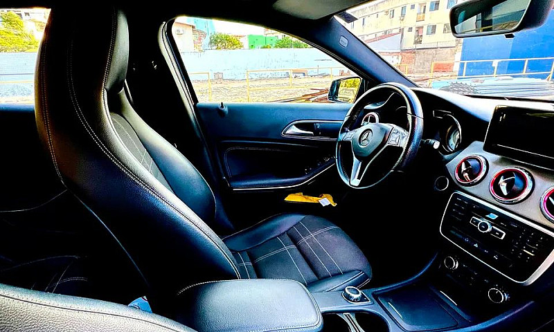 Mercedes-Benz Gla 20...
