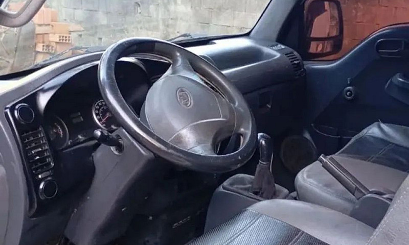 Kia Motors Bongo K-2...