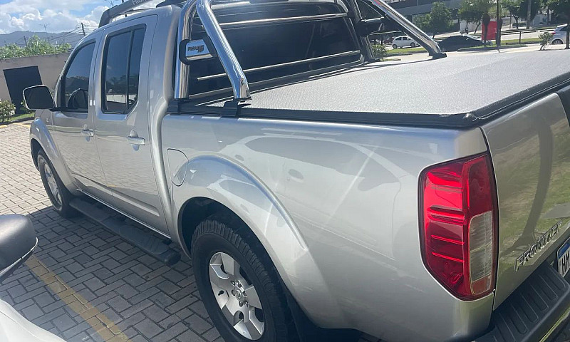 Nissan Frontier Se/S...