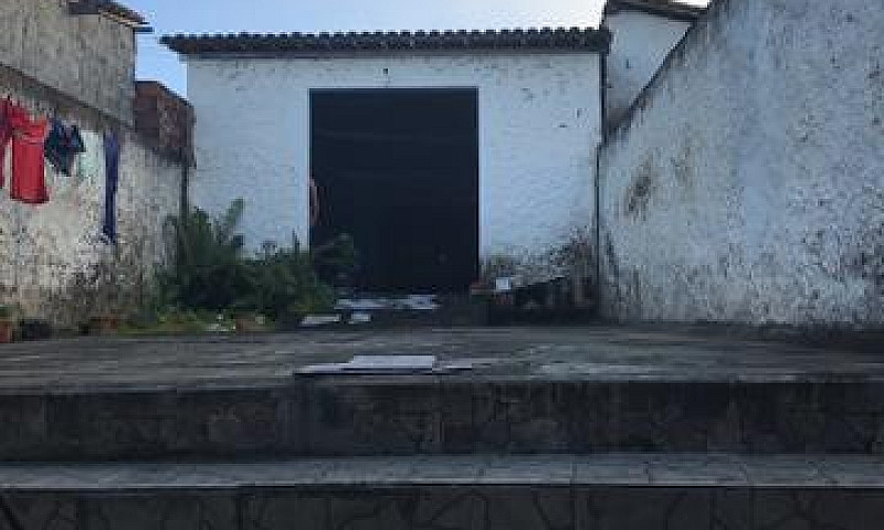 Vende-Se Está Casa...