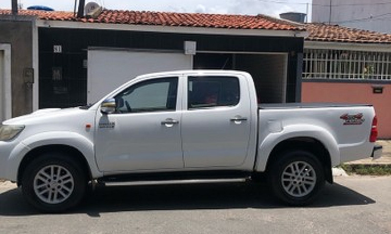 Hilux Sr 2013 Diesel...