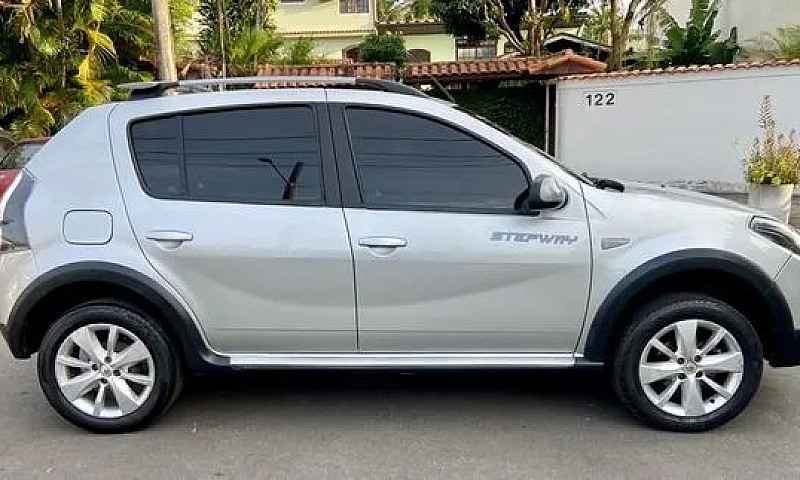 Sandero Stepway 2013...