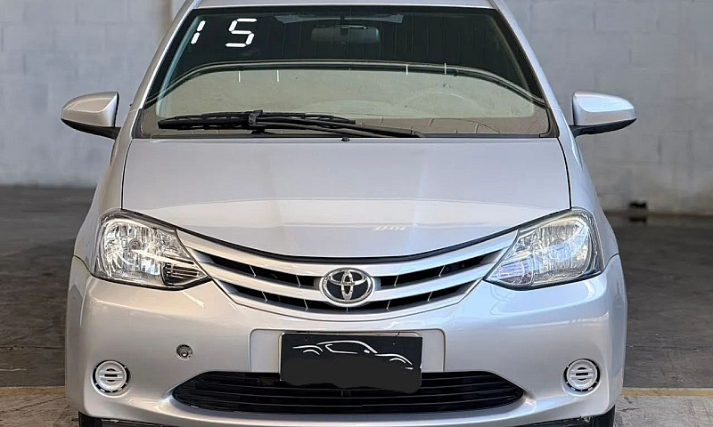 Toyota Etios X 1.3 F...