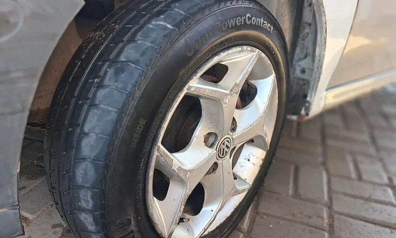 Volkswagen Gol Geraç...