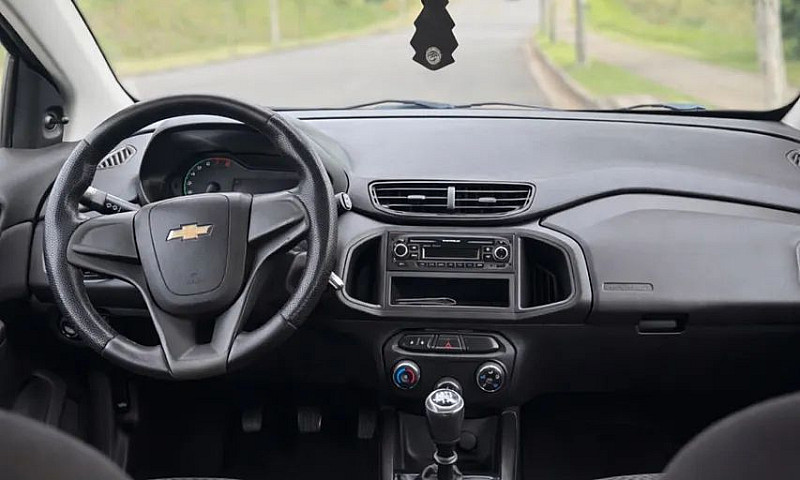 Chevrolet Onix Hatch...