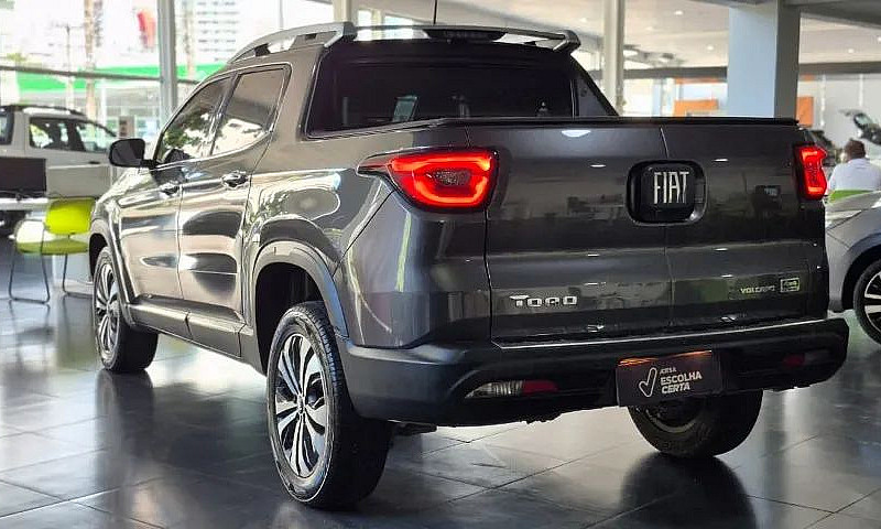 Fiat Toro Volcano 2....