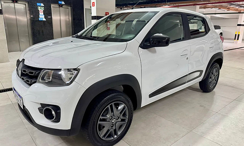 Renault Kwid Intense...