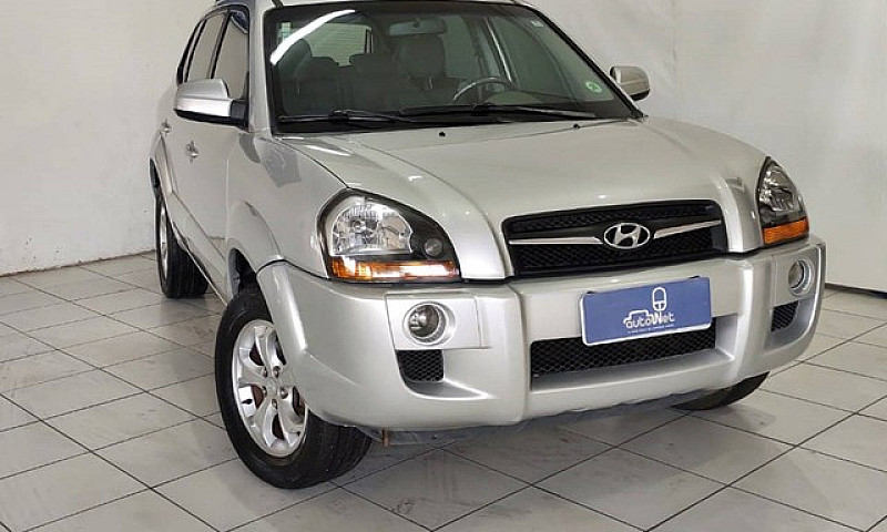 Hyundai Tucson Gls  ...