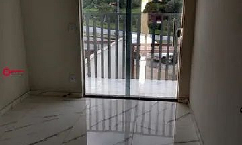 Casa À Venda No Bair...