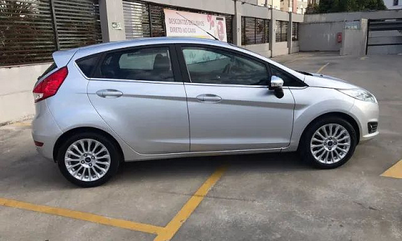 Fiesta Titanium 1.6 ...