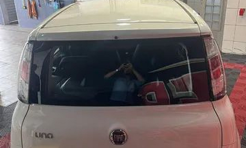 Fiat / Uno Attractiv...