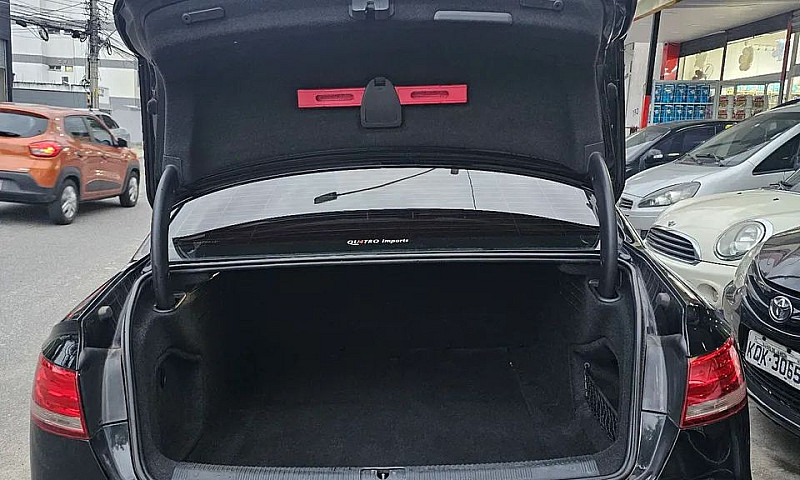 Audi A4 Attraction 2...