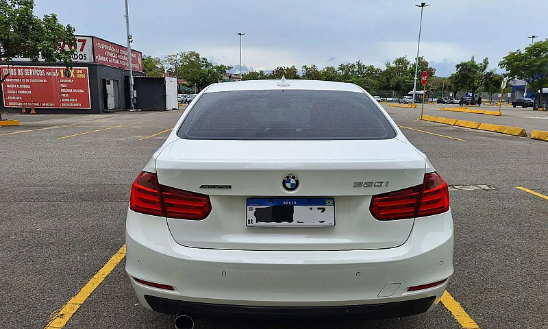 Bmw 320I Active Rari...