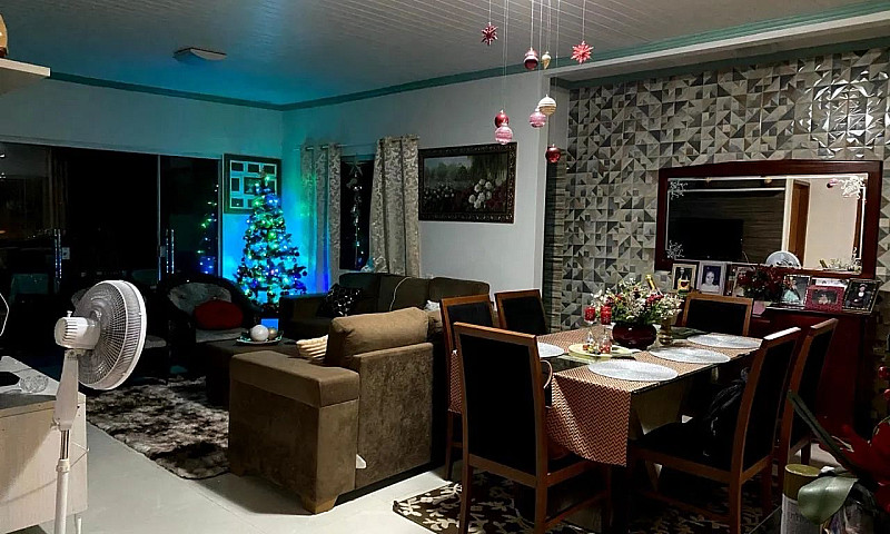 Aluga-Se Excelente C...