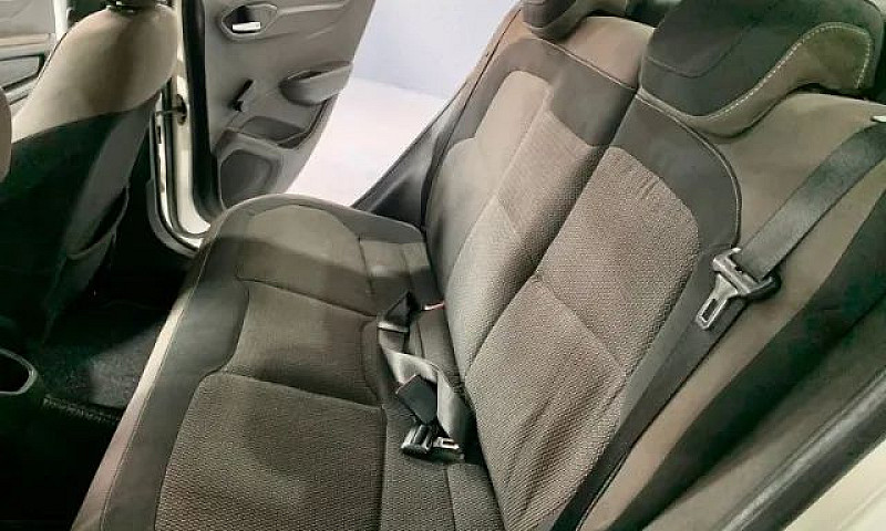 Chevrolet Prisma Sed...