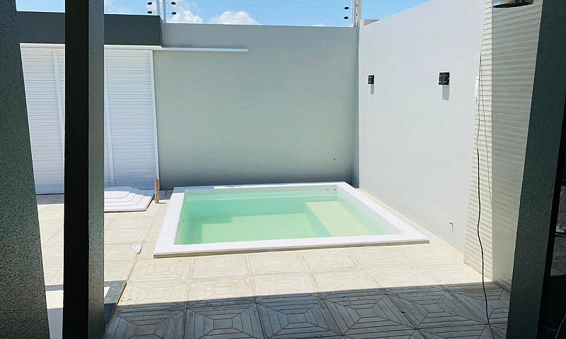 Casa Moderna Com Chu...