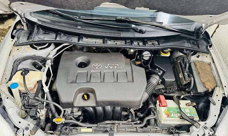 Toyota Corolla Xei 2...