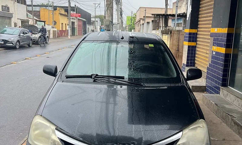 Toyota Etios Xls Sed...