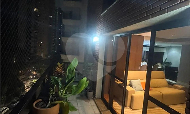 Duplex Com 3 Quartos...