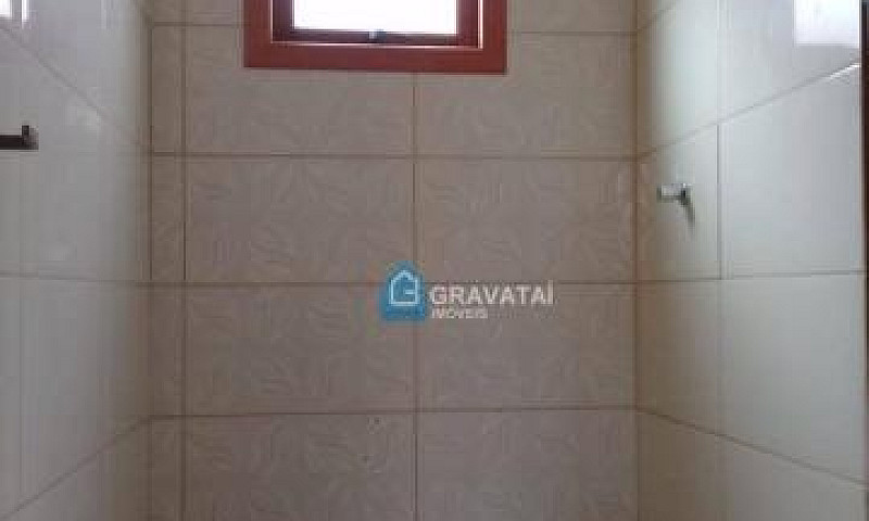 Casa Com 2 Dormitóri...