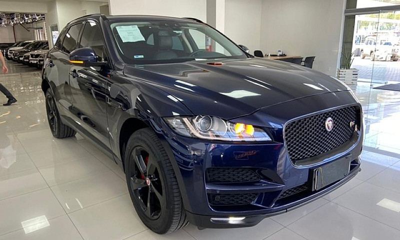 Jaguar F-Pace Presti...